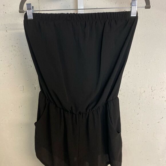 3 for $30 TYCHE Black Strapless Romper - Picture 4 of 5